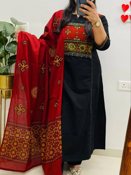 Dhabu cotton salwar suit